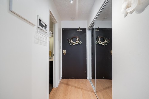 101-550 7Th Avenue E, Vancouver, BC 