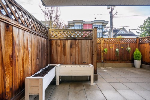 101-550 7Th Avenue E, Vancouver, BC 