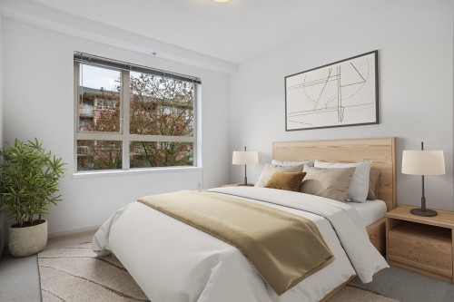 206-700 Klahanie Drive, Port Moody, BC 