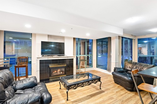 304-939 Homer Street, Vancouver, BC 