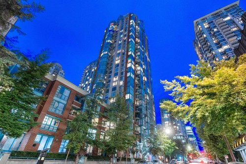 304-939 Homer Street, Vancouver, BC 