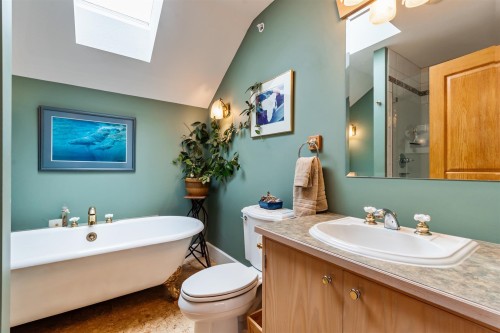 419 23Rd Avenue E, Vancouver, BC 