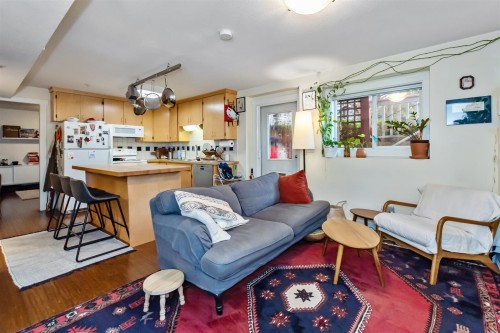 419 23Rd Avenue E, Vancouver, BC 