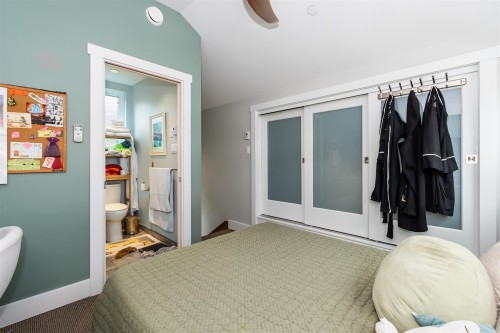 419 23Rd Avenue E, Vancouver, BC 