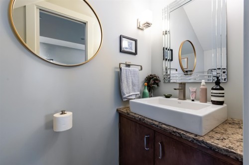 419 23Rd Avenue E, Vancouver, BC 