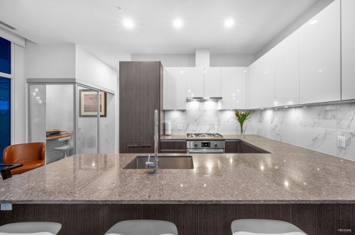 2505-5311 Goring Street, Burnaby, BC 