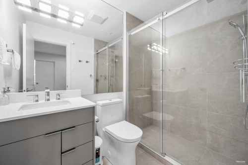 2175 Kings Avenue, West Vancouver, BC 