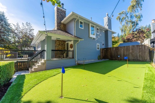 3968 Frames Place, North Vancouver, BC 