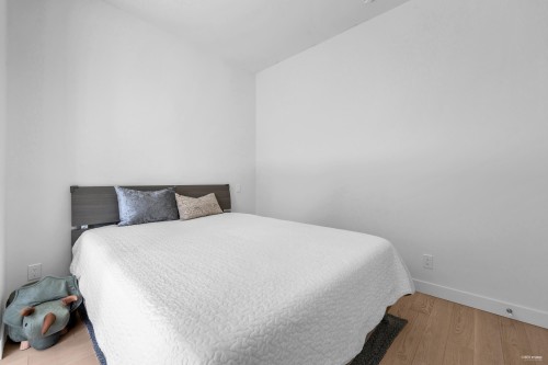 513-6833 Pearson Way, Richmond, BC 