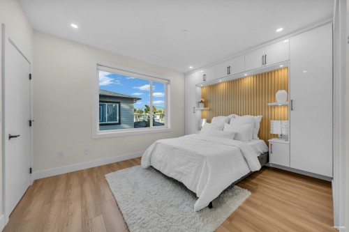 2-2705 3Rd Avenue E, Vancouver, BC 