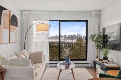 311-251 4th Street W North Vancouver, BC V7M 1H8