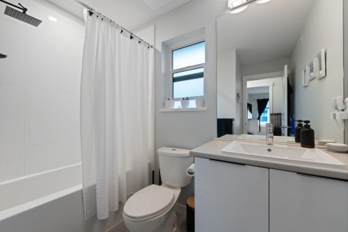 1904-11295 Pazarena Place, Maple Ridge, BC 