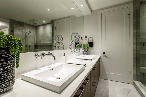 2336 Folkestone Way, West Vancouver, BC 