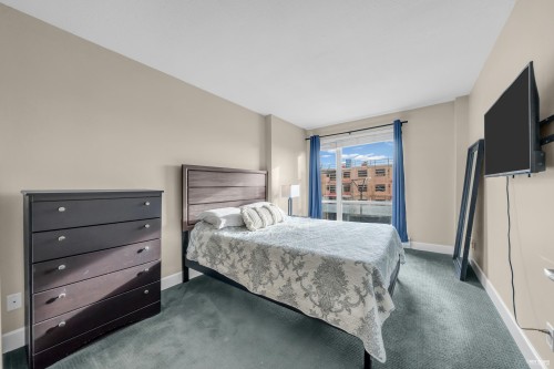 412-3811 Hastings Street, Burnaby, BC 