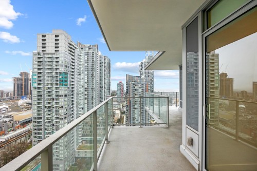 2203-6288 Cassie Avenue, Burnaby, BC 