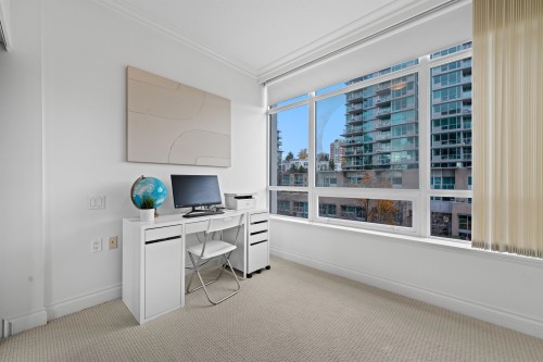 502-172 Victory Ship Way, North Vancouver, BC 