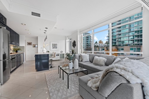 502-172 Victory Ship Way, North Vancouver, BC 