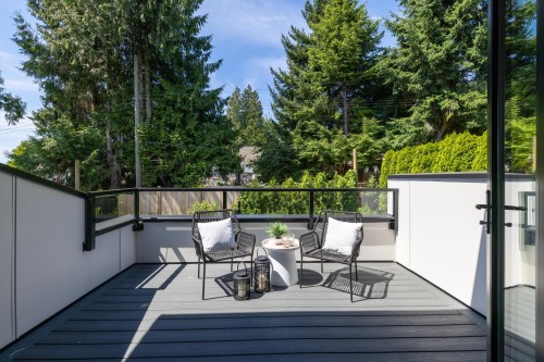 1385 19Th Street, West Vancouver, BC 