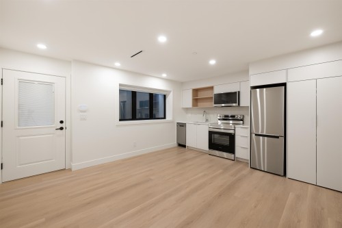 1385 19Th Street, West Vancouver, BC 