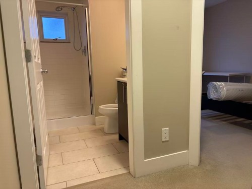 207-5211 Irmin Street Street, Burnaby, BC 