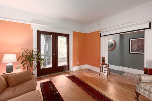 928 17Th Avenue E, Vancouver, BC 