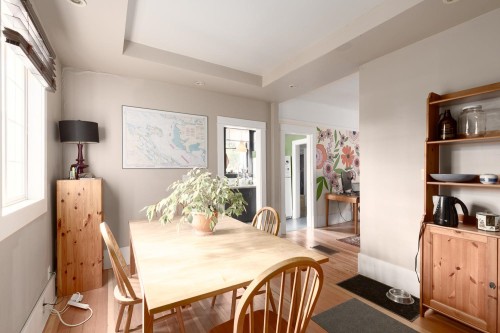 928 17Th Avenue E, Vancouver, BC 