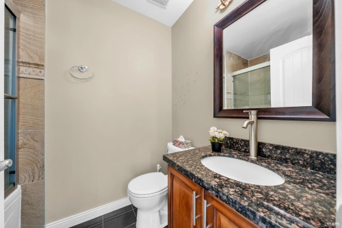 2731 Daybreak Avenue, Coquitlam, BC 