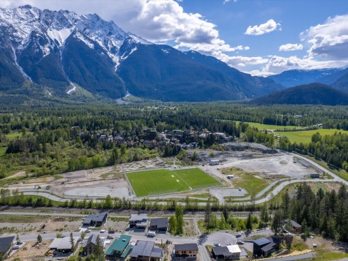 7620 Seven O'Clock Drive, Pemberton, BC 