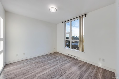 1002-2232 Douglas Road, Burnaby, BC 