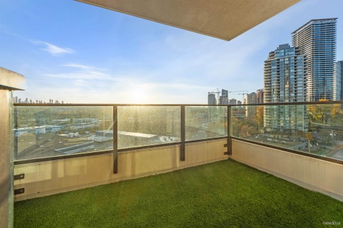 1002-2232 Douglas Road, Burnaby, BC 