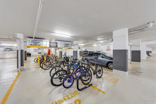 1002-2232 Douglas Road, Burnaby, BC 