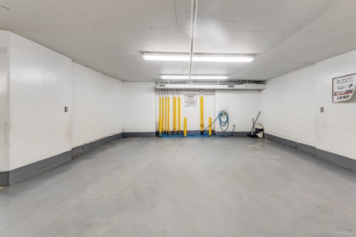 1002-2232 Douglas Road, Burnaby, BC 