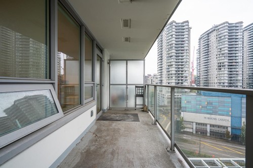 1106-988 Quayside Drive, New Westminster, BC 