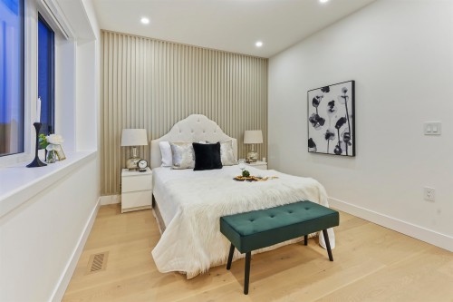 1-1322 13Th Avenue E, Vancouver, BC 