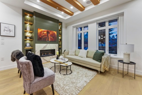 1-1322 13Th Avenue E, Vancouver, BC 