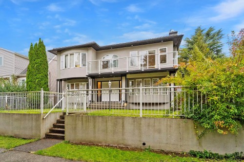 1405 Edinburgh Street, New Westminster, BC 
