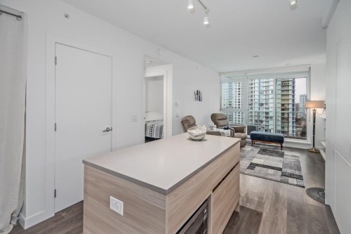 1801-657 Whiting Way, Coquitlam, BC 