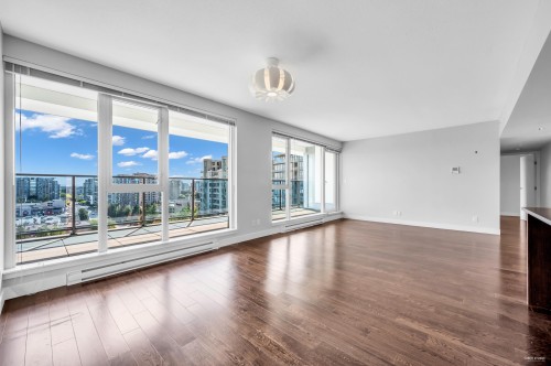 1505-7117 Elmbridge Way, Richmond, BC 