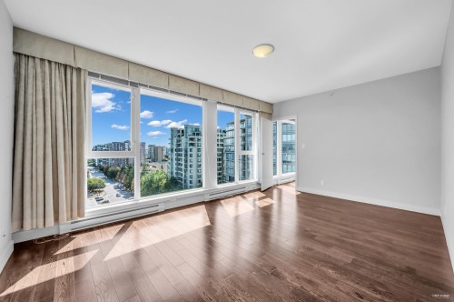 1505-7117 Elmbridge Way, Richmond, BC 