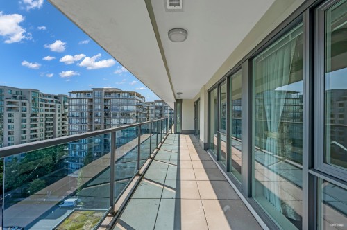 1505-7117 Elmbridge Way, Richmond, BC 