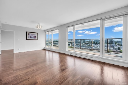 1505-7117 Elmbridge Way, Richmond, BC 