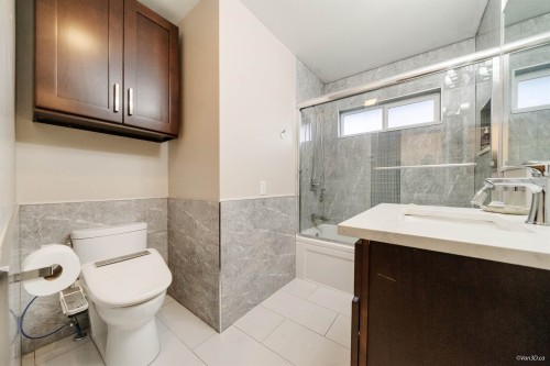 922 Seacrest Court, Port Moody, BC 