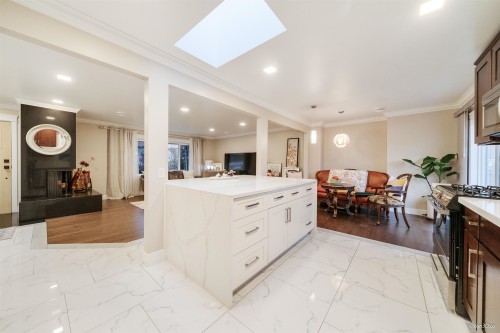 922 Seacrest Court, Port Moody, BC 