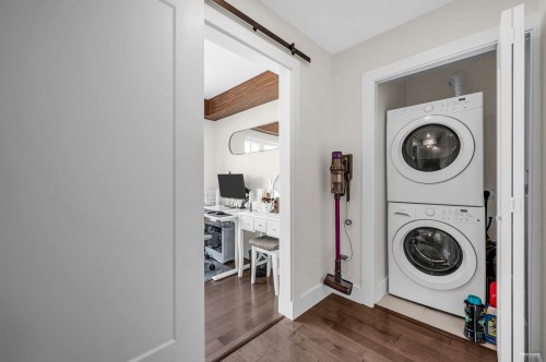 333 7Th Avenue E, Vancouver, BC 