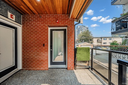 333 7Th Avenue E, Vancouver, BC 