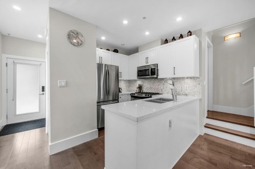 333 7Th Avenue E, Vancouver, BC 