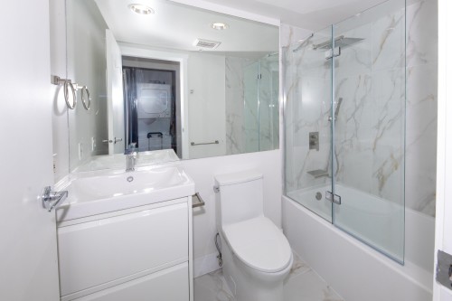 2103-1010 Richards Street, Vancouver, BC 