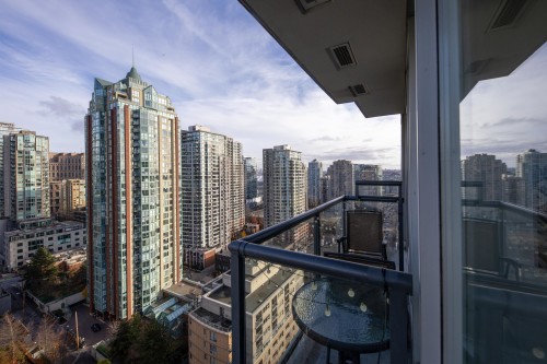 2103-1010 Richards Street, Vancouver, BC 