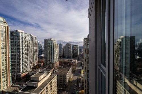2103-1010 Richards Street, Vancouver, BC 