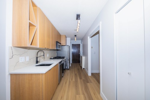 2103-1010 Richards Street, Vancouver, BC 